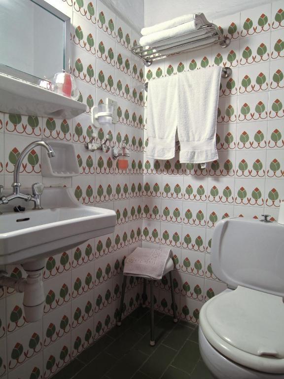 ホテル アティナ デルポイ 部屋 写真